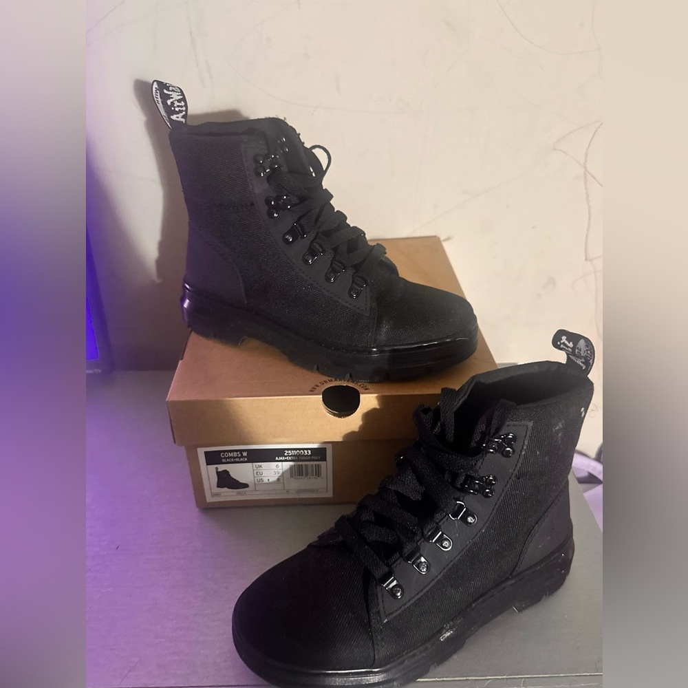Black Dr.Martens boots- adult woman size 8 never worn